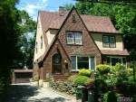 211 Forest Rd Little Neck, NY 11363 - Image 307139