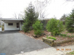 71 Tulip Ln Levittown, PA 19054 - Image 319544