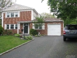 1465 Pine Ave Bohemia, NY 11716 - Image 557241