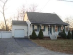 18 Montgomery Ave Mastic, NY 11950 - Image 2014642