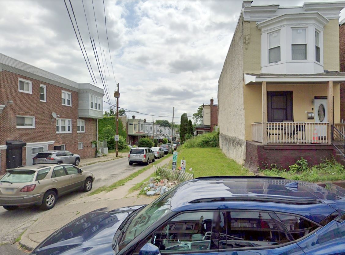 512 E Tulpehocken St - Image 2564980