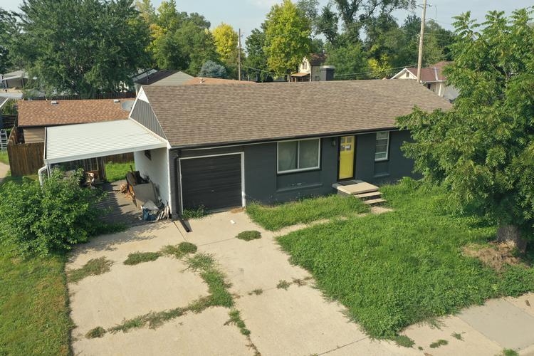 3204 11TH AVE - Image 2584938