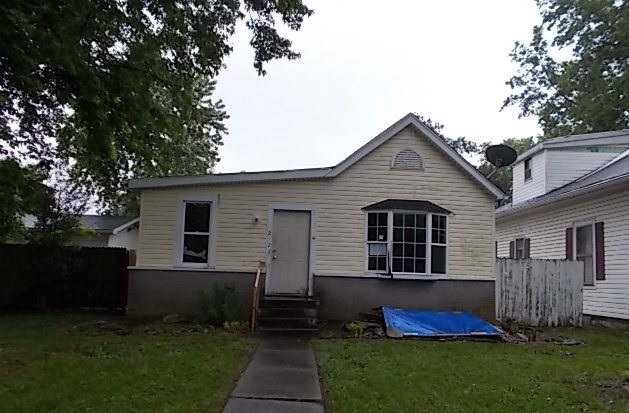 2122 Willard Ave - Image 2585188