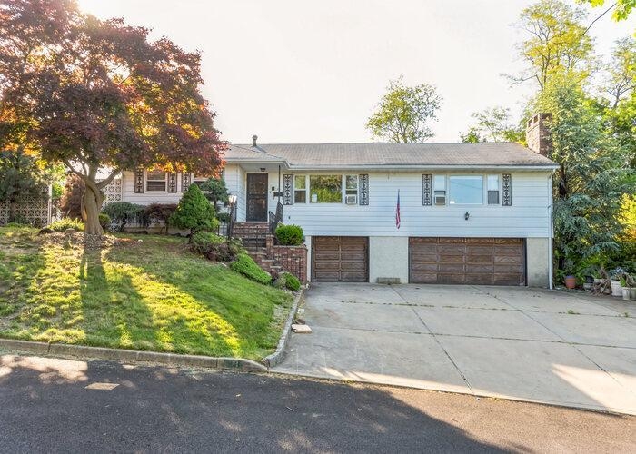 23 HILLSIDE AVE - Image 2585678