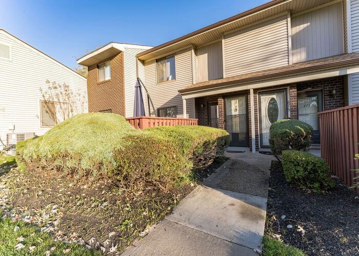 869 SKYLINE DR - Image 3816384